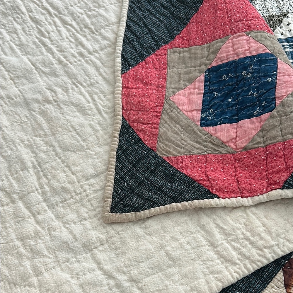 SALE❗️Patchwork Quilt 1880s Pennsylvania Square within Square within Square! - Picture 14 of 17